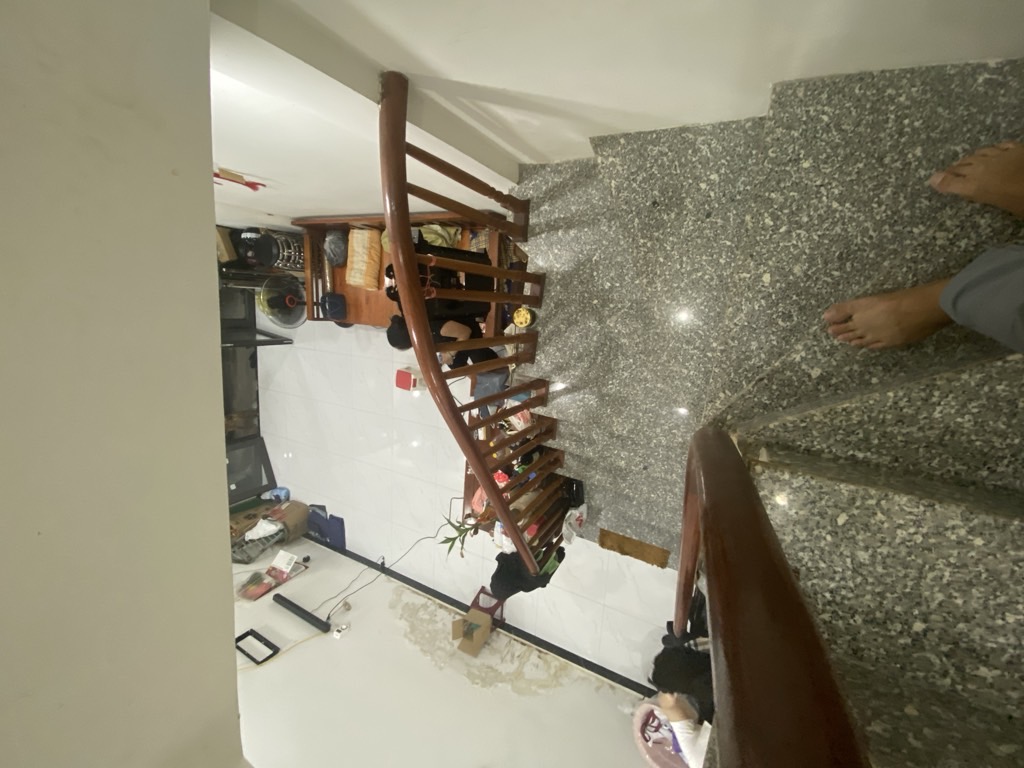 Bán nhà Đông Thiên - diện tích 38m2 2 tầng - Gần ô tô - giá 3,5 tỷ