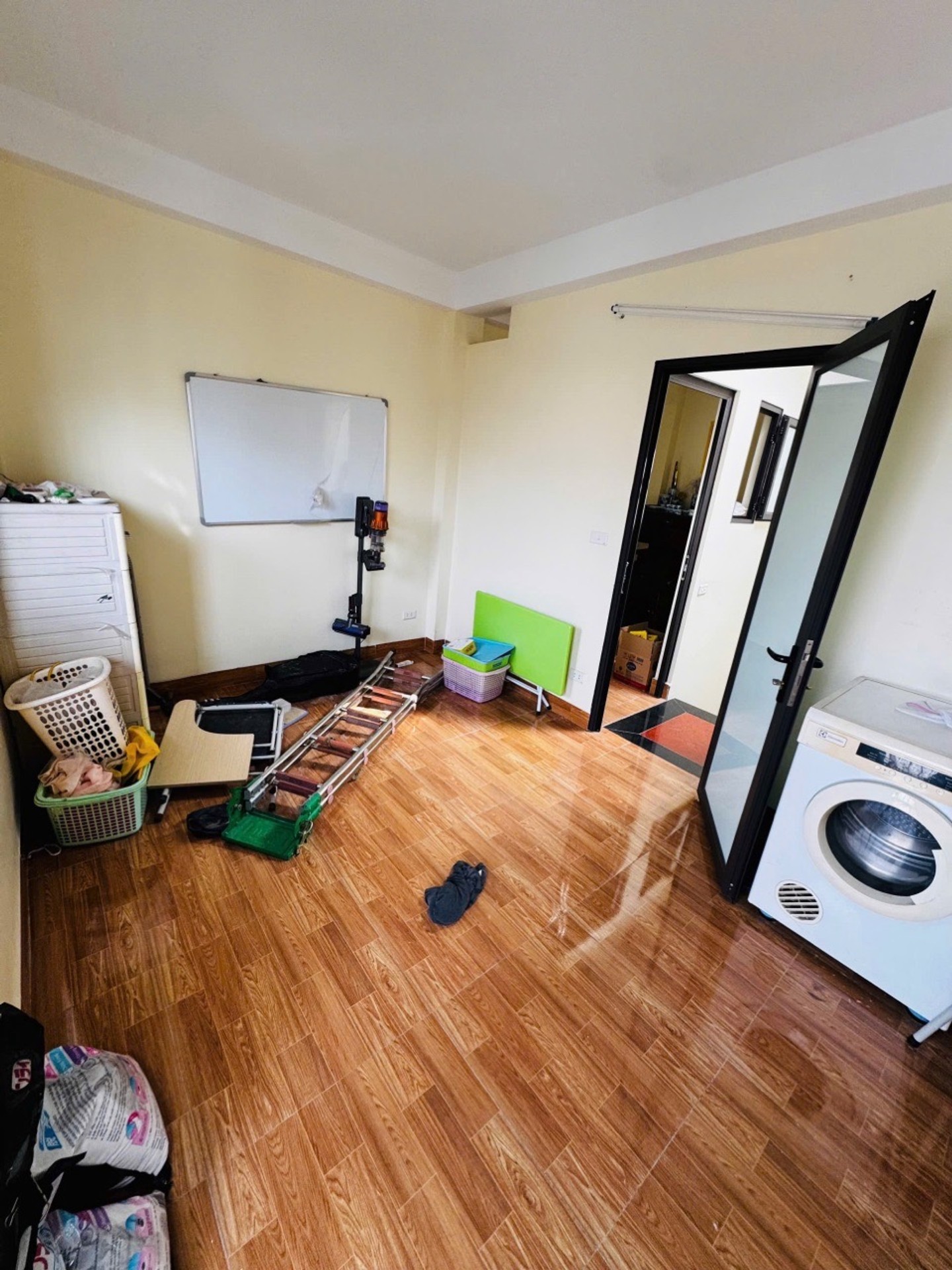 Bán nhà Lĩnh Nam - diện tích 32m2 5 tầng - Lô góc - giá 7,9 tỷ