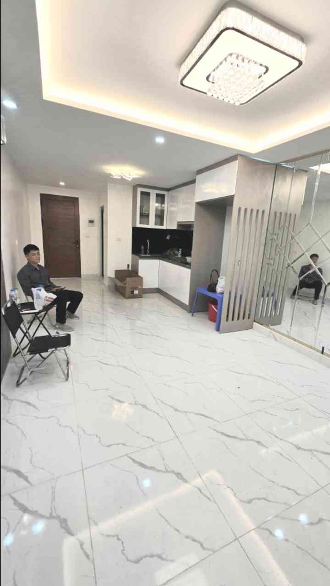 Bán nhà Lê Thanh Nghị - diện tích 24m2 5 tầng - Nhà đẹp hiếm có - giá 4,88 tỷ