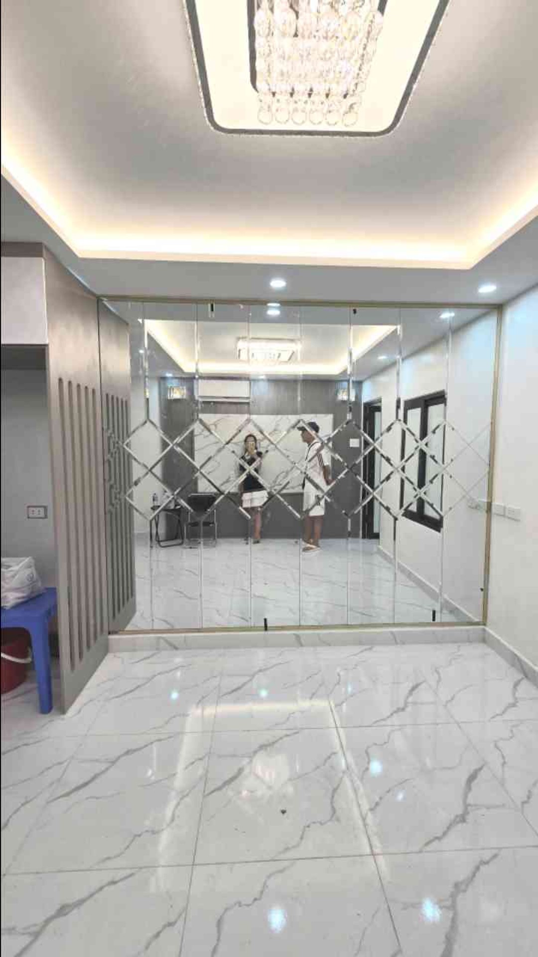 Bán nhà Lê Thanh Nghị - diện tích 24m2 5 tầng - Nhà đẹp hiếm có - giá 4,88 tỷ