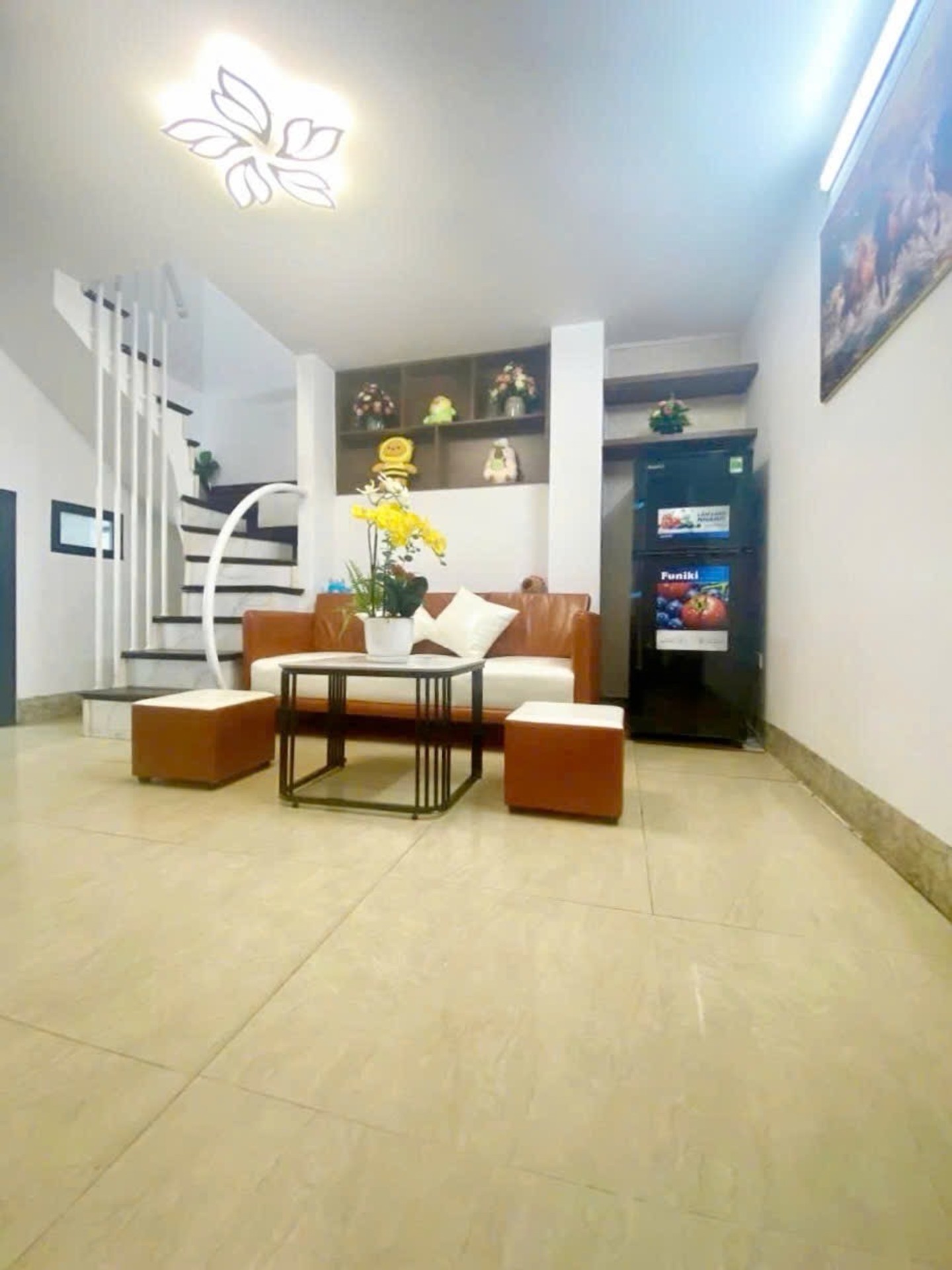 Bán nhà Vân Hồ 3 - diện tích 50m2 2 tầng - Căn hộ chung cư mini - giá 2,1 tỷ