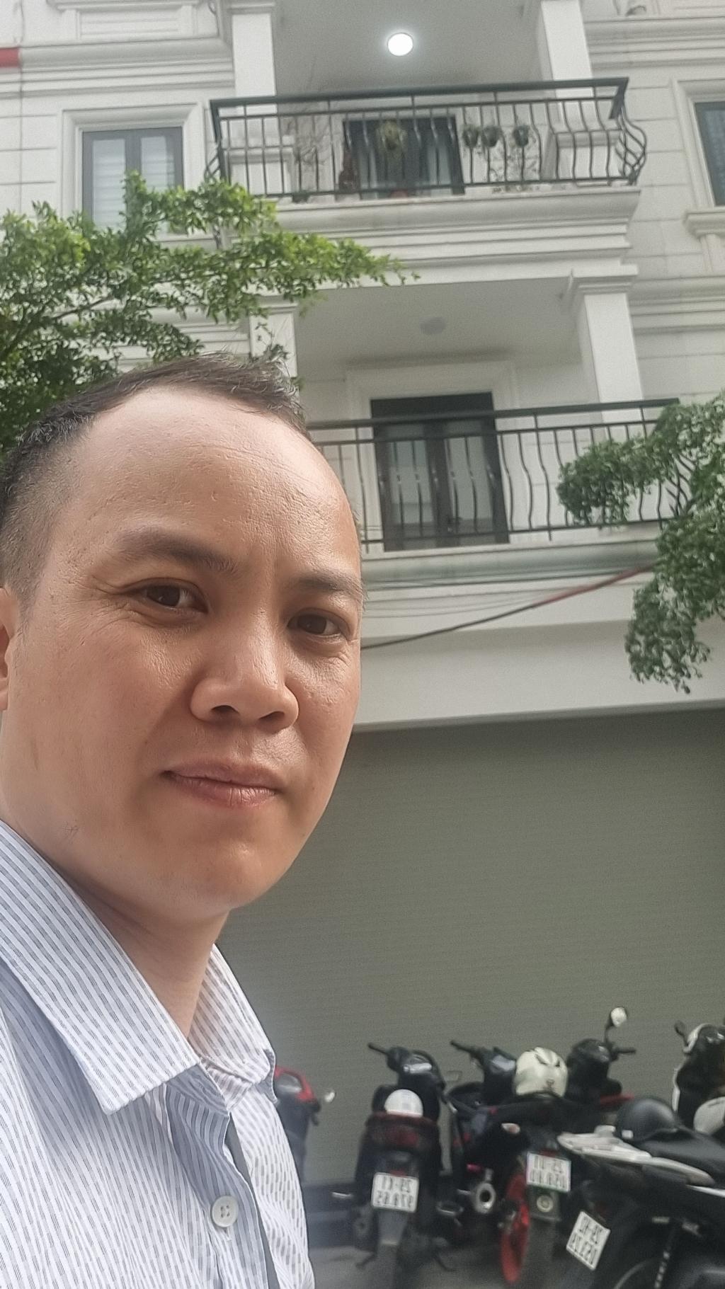 Bán nhà Ngọc Hồi - diện tích 124m2 4 tầng - Liền kề Rose Tower - giá 35 tỷ