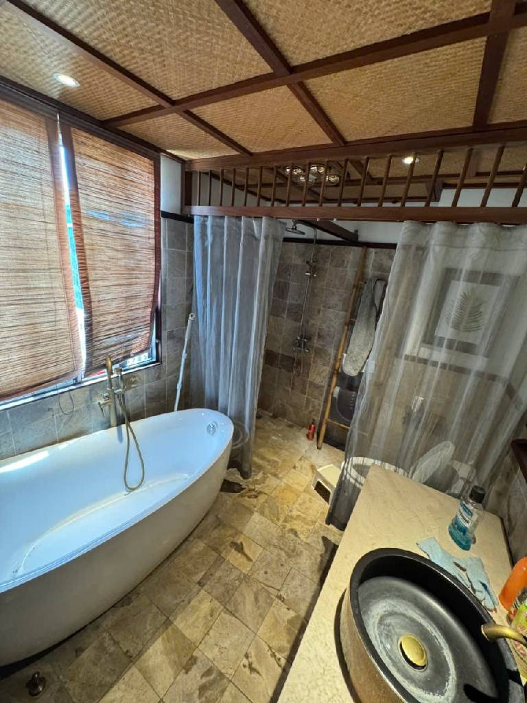 Bán nhà Nguyễn Khoái - diện tích 45m2 5 tầng - Nhà đẹp hiếm có - giá 10 tỷ