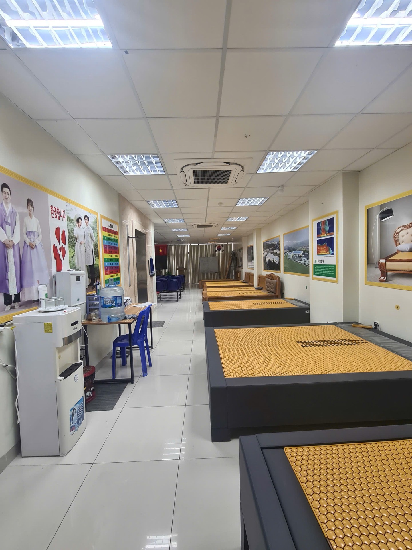 Bán nhà Nguyễn Ngọc Nại - diện tích 170m2 9 tầng - Mặt phố VIP Thanh Xuân - giá 115 tỷ