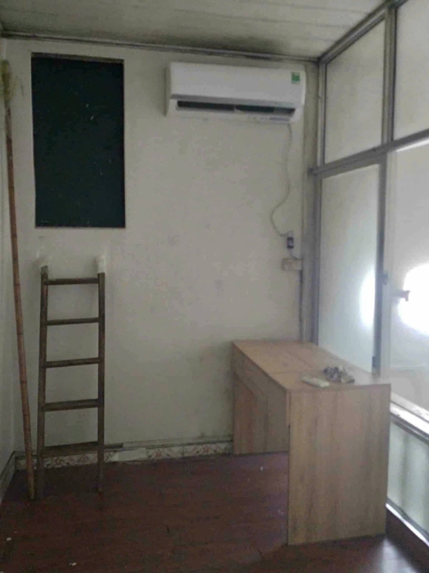 Bán nhà Trương Định - diện tích 20m2 1 tầng - Ngõ xe máy tránh rộng thoáng - giá 2,1 tỷ
