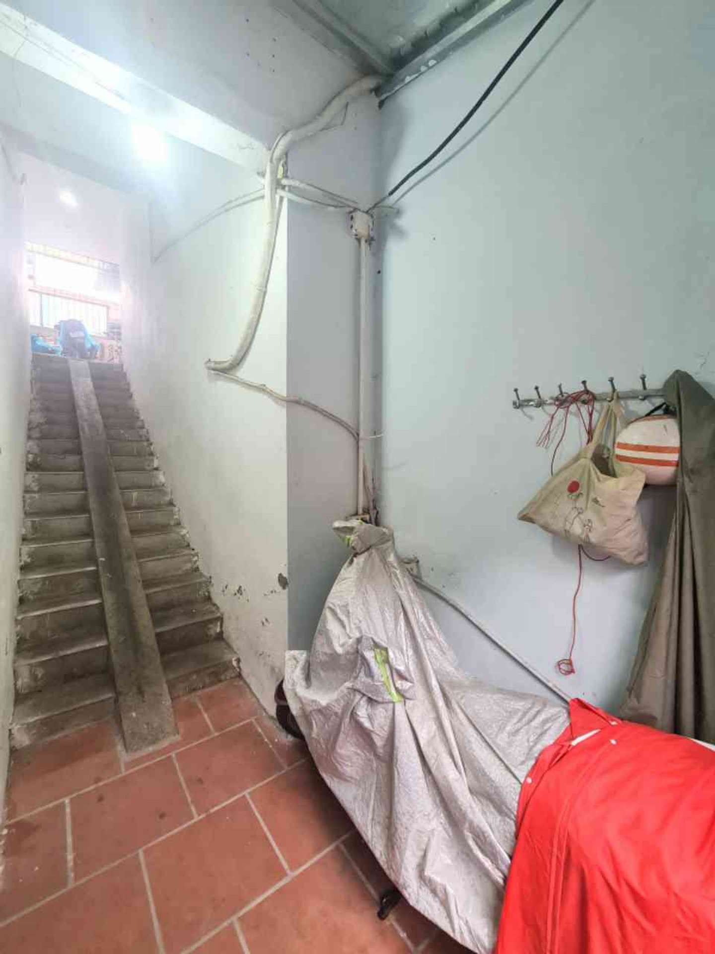 Bán nhà Mai Động - diện tích 38m2 2 tầng - Ngõ thông, gần ô tô - giá 5,15 tỷ