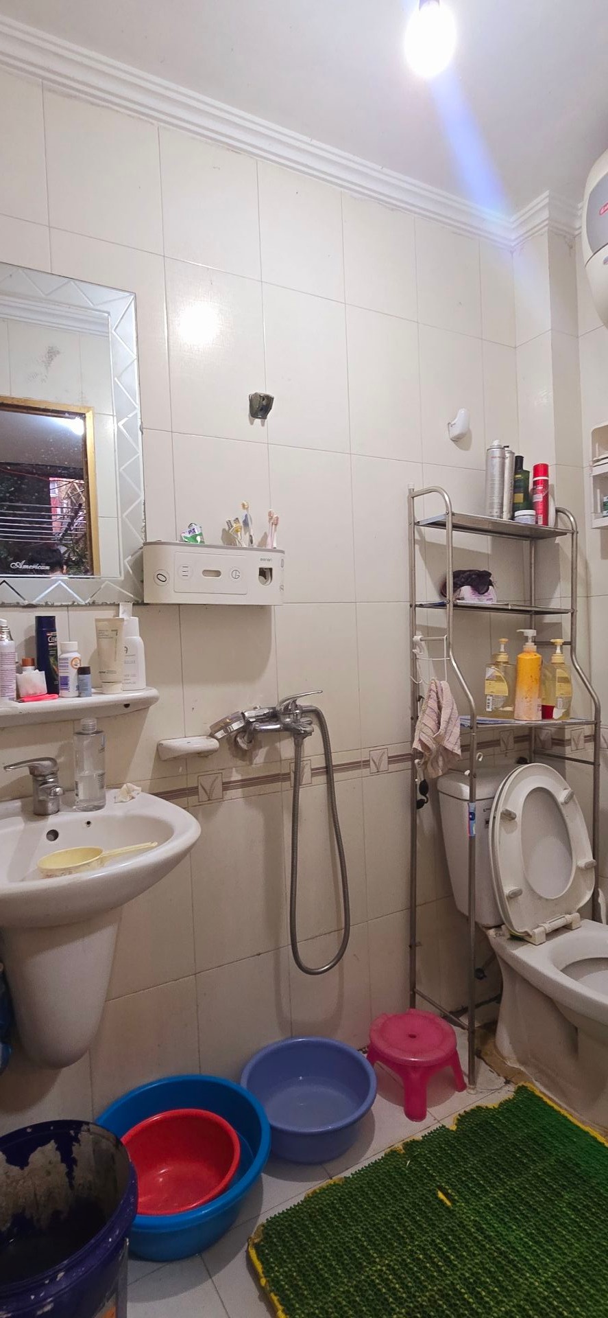 Bán nhà Mạc Thị Bưởi - diện tích 70m2 2 tầng - Ngõ ba gác tránh xe máy - giá 15 tỷ
