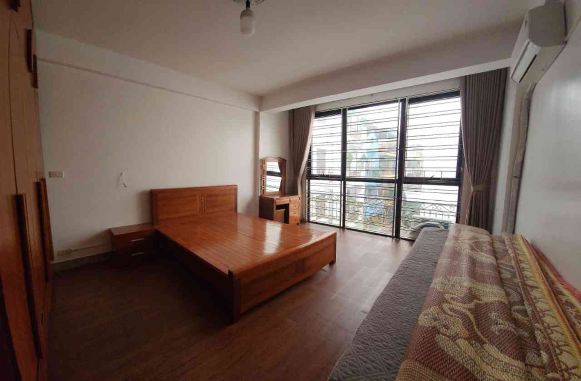 Bán nhà Định Công - diện tích 66m2 5 tầng - Ô TÔ TRÁNH - giá 35 tỷ