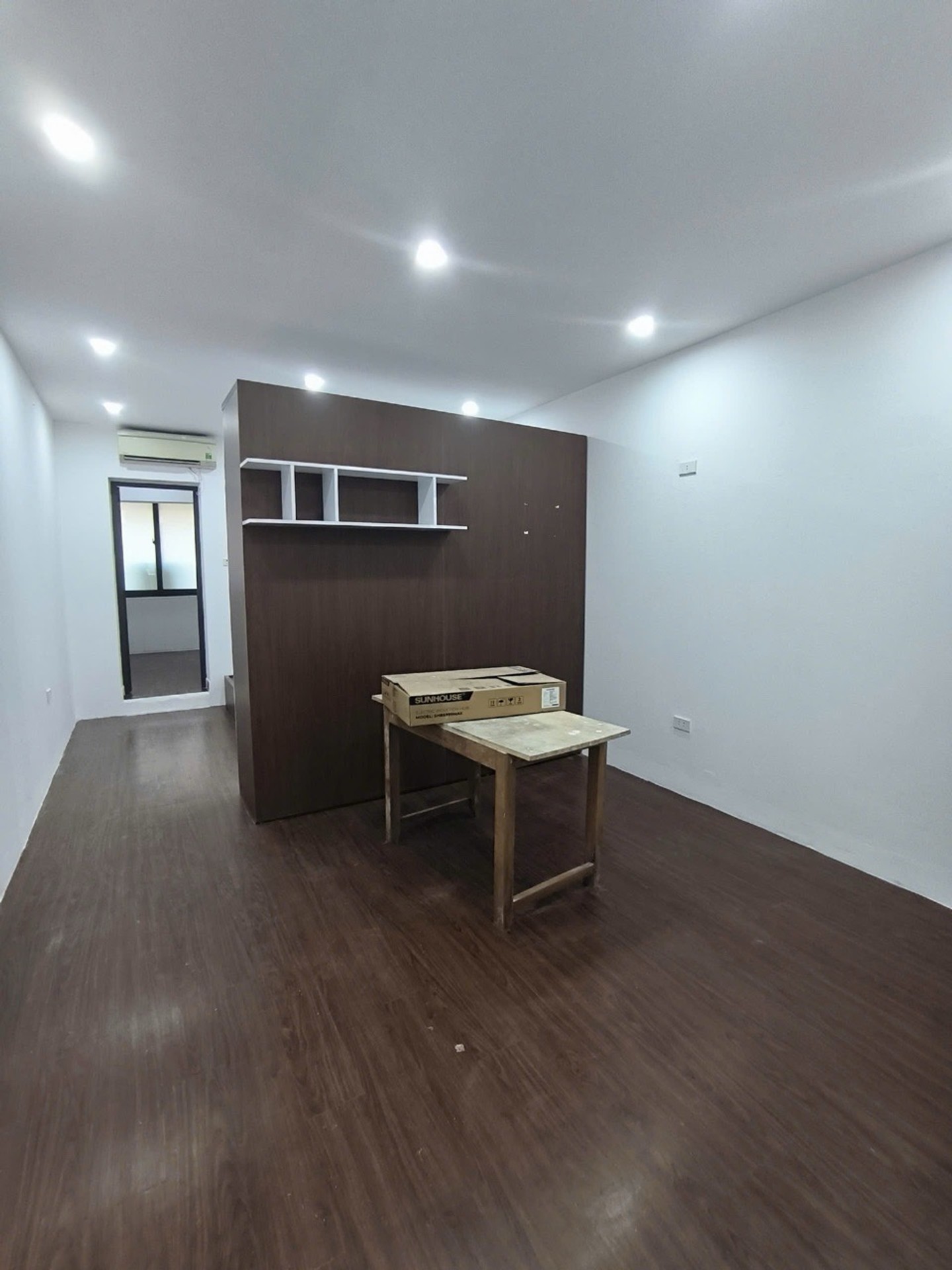 Bán nhà Nguyễn Trãi - diện tích 70m2 1 tầng - Nhà đẹp hiếm có - giá 4,5 tỷ