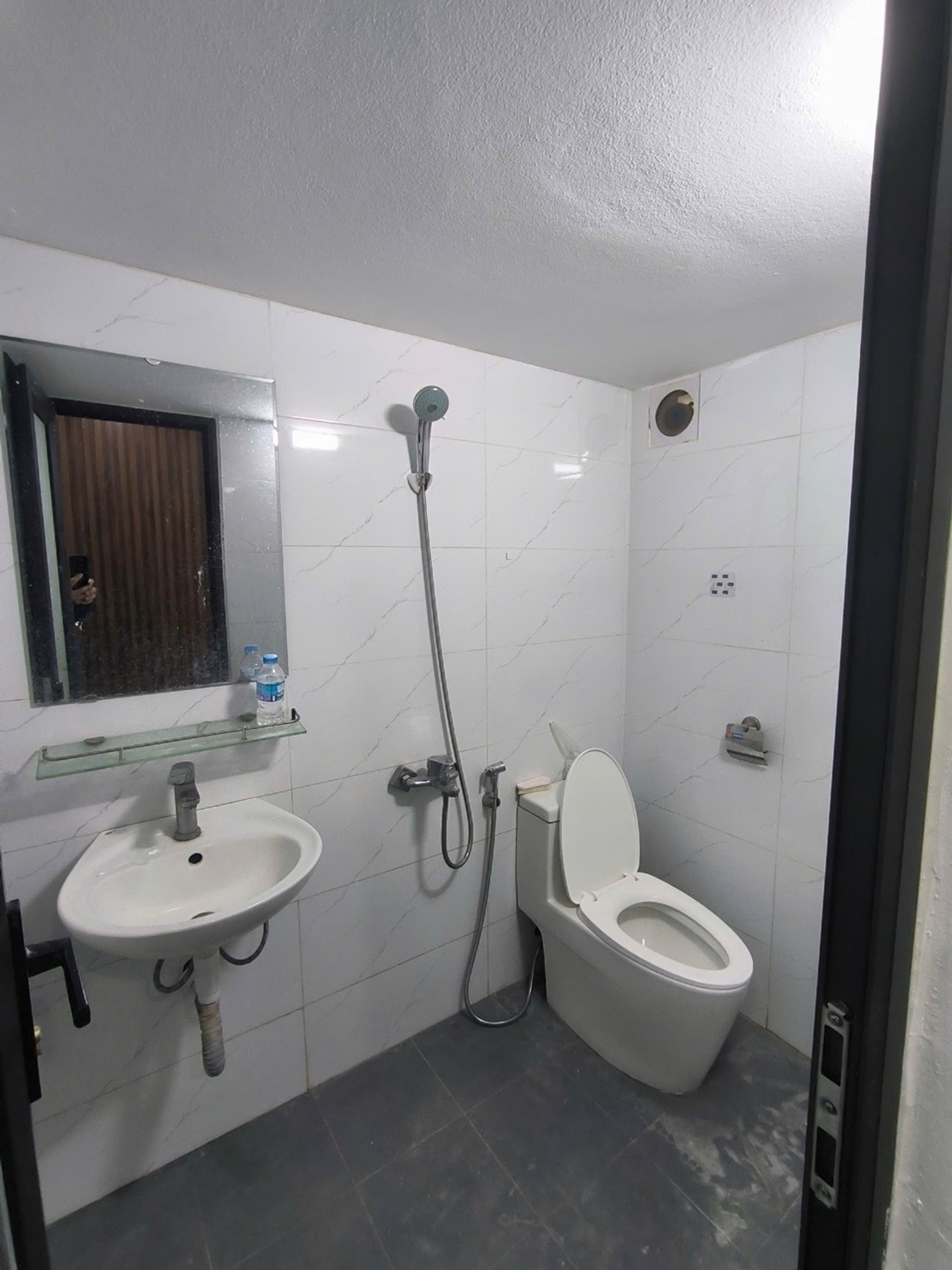 Bán nhà Nguyễn Trãi - diện tích 70m2 1 tầng - Nhà đẹp hiếm có - giá 4,5 tỷ