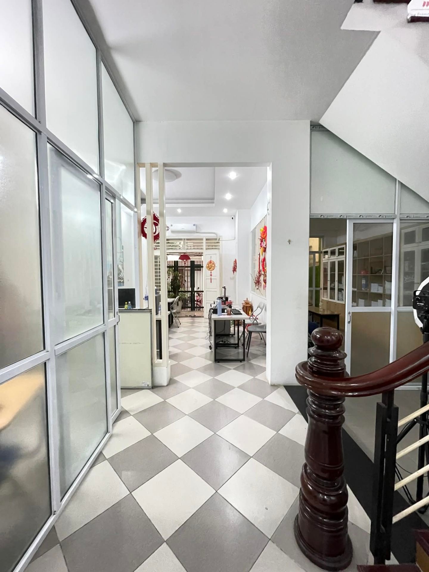 Bán nhà Huy Du - diện tích 109m2 5 tầng - Lô góc 2 mặt thoáng - giá 39 tỷ