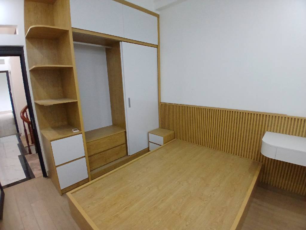 Bán nhà Nguyễn Khoái - diện tích 36m2 4 tầng - Ô TÔ ĐỖ CỬA - giá 5,6 tỷ