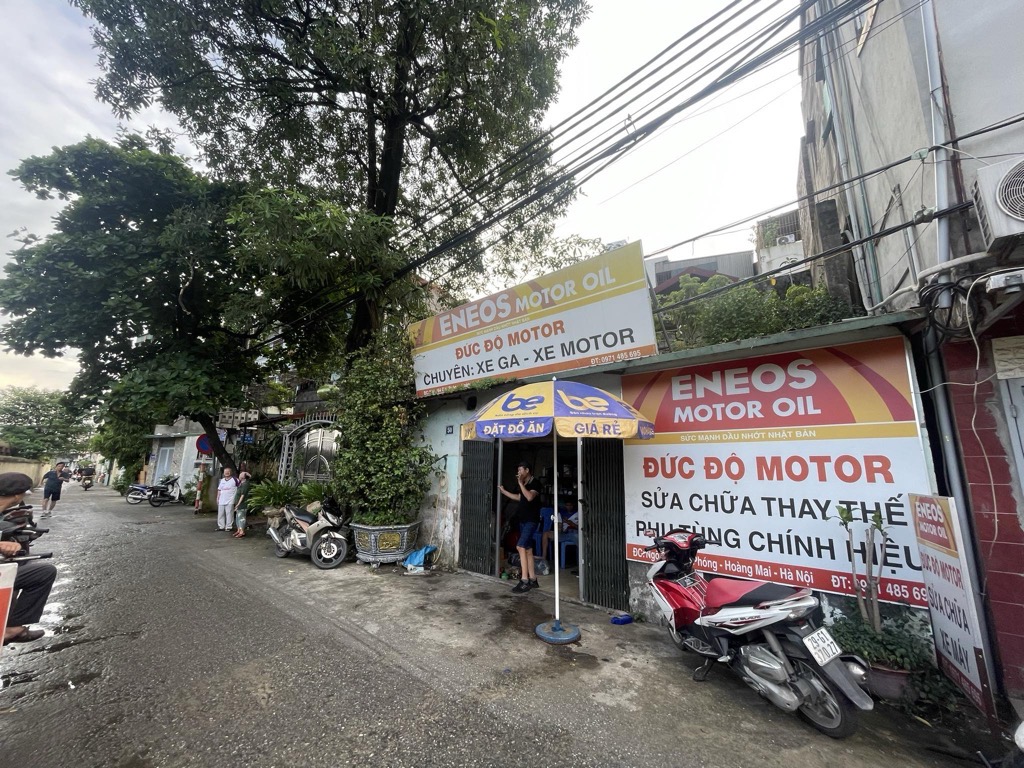Bán nhà Giải Phóng - diện tích 196m2 1 tầng - Mặt tiền rộng, ô tô - giá 15,8 tỷ