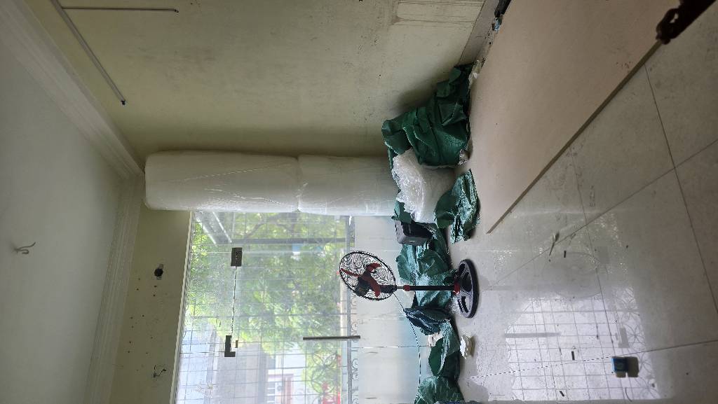 Bán nhà Yên Lãng - diện tích 68m2 3 tầng - Mặt trước phố lớn không quy hoạch - giá 35 tỷ