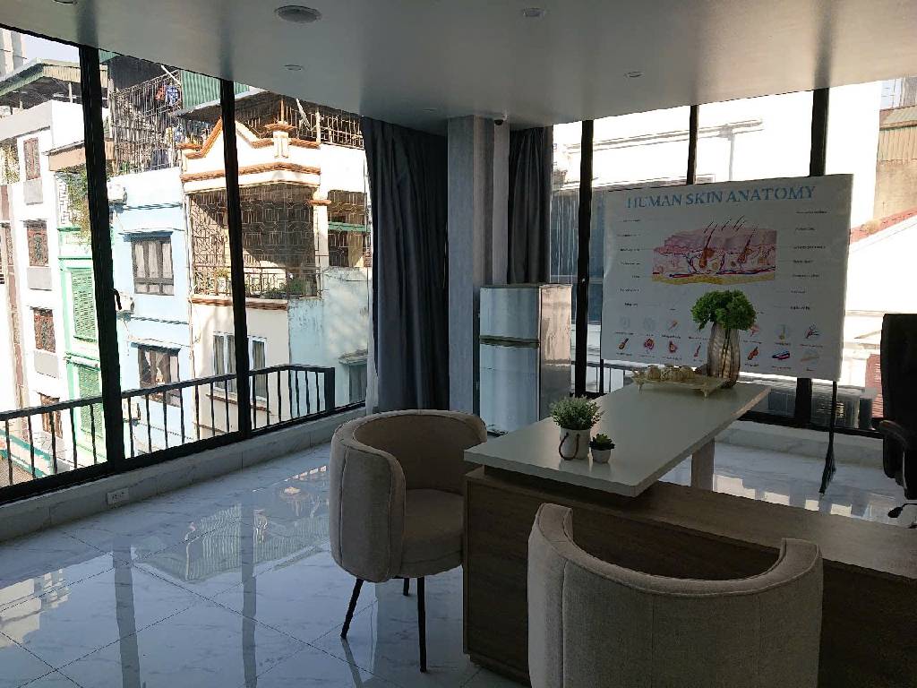 Bán nhà Minh Khai - diện tích 54m2 6 tầng - Lô góc, thang máy - giá 24 tỷ