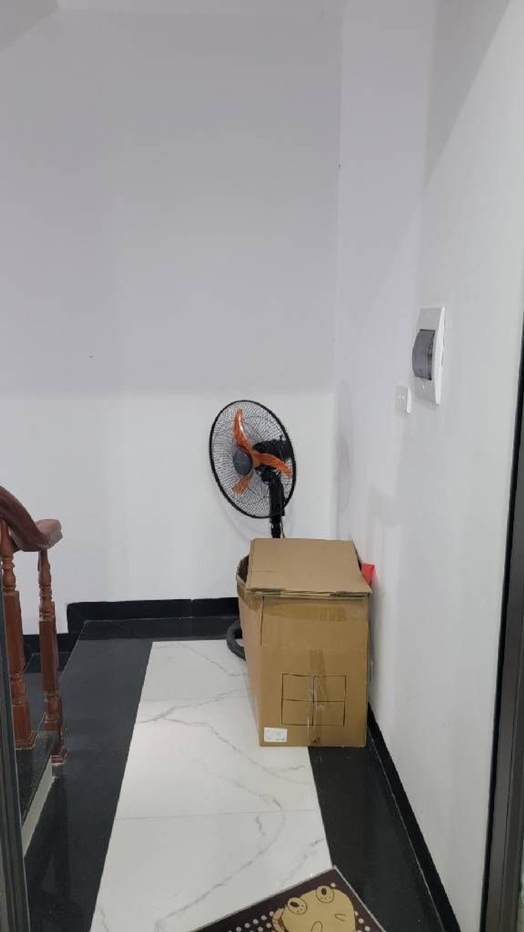 Bán nhà Đông Thiên - diện tích 30m2 5 tầng - Ô TÔ ĐỖ CỔNG - giá 7,35 tỷ