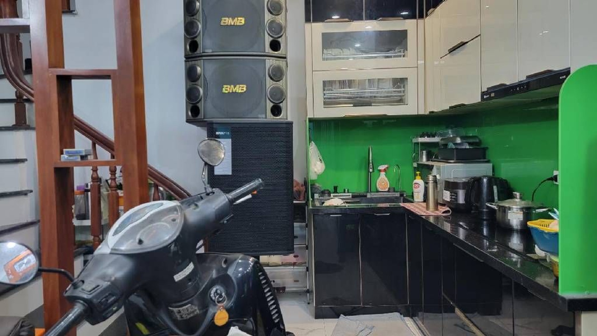 Bán nhà Đông Thiên - diện tích 30m2 5 tầng - Ô TÔ ĐỖ CỔNG - giá 7,35 tỷ