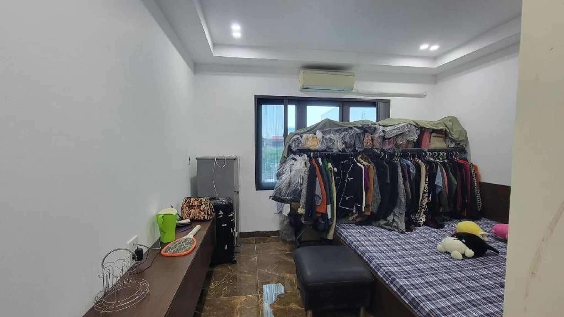 Bán nhà Đông Thiên - diện tích 30m2 5 tầng - Ô TÔ ĐỖ CỔNG - giá 7,35 tỷ