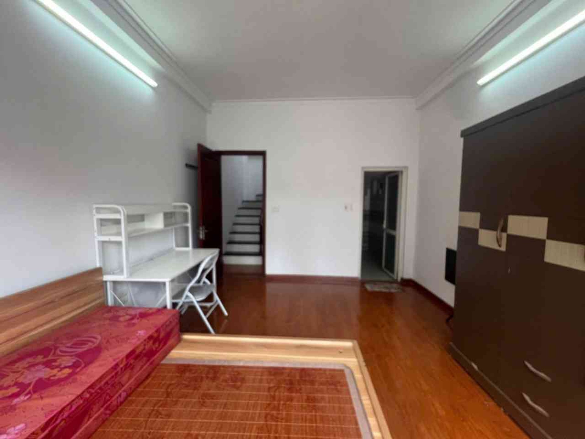 Bán nhà Giáp Nhị - diện tích 30m2 5 tầng - Ngõ ô tô - giá 8,5 tỷ