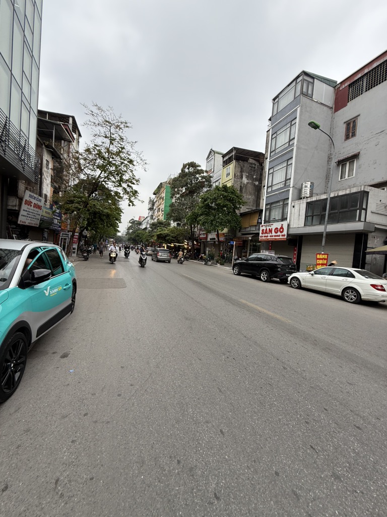 Bán nhà Thanh Nhàn - diện tích 55m2 5 tầng - Thang máy - giá 15,9 tỷ