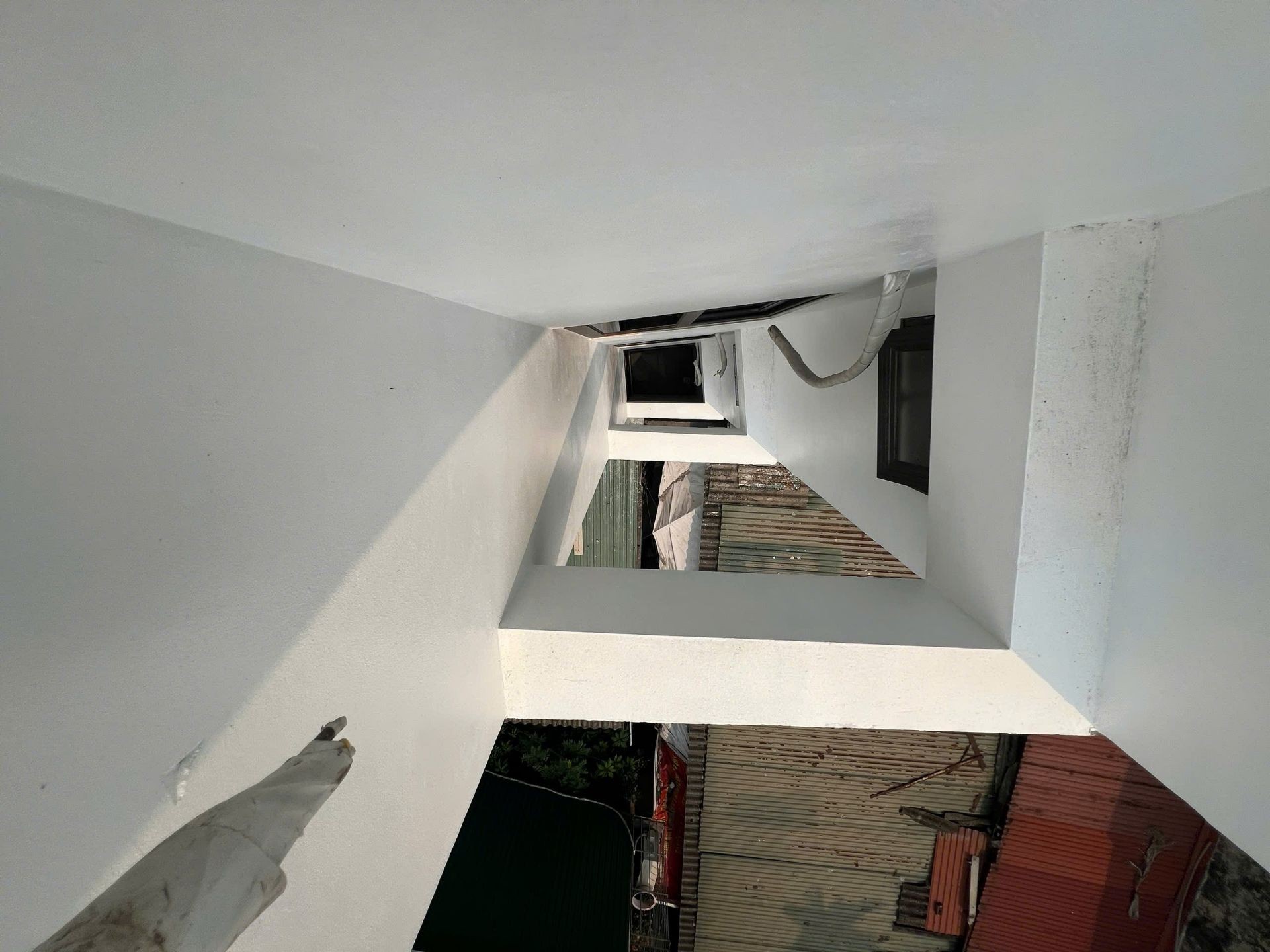 Bán nhà Nguyễn Chính - diện tích 65m2 6 tầng - Ô tô nhỏ đỗ cửa - giá 15,9 tỷ