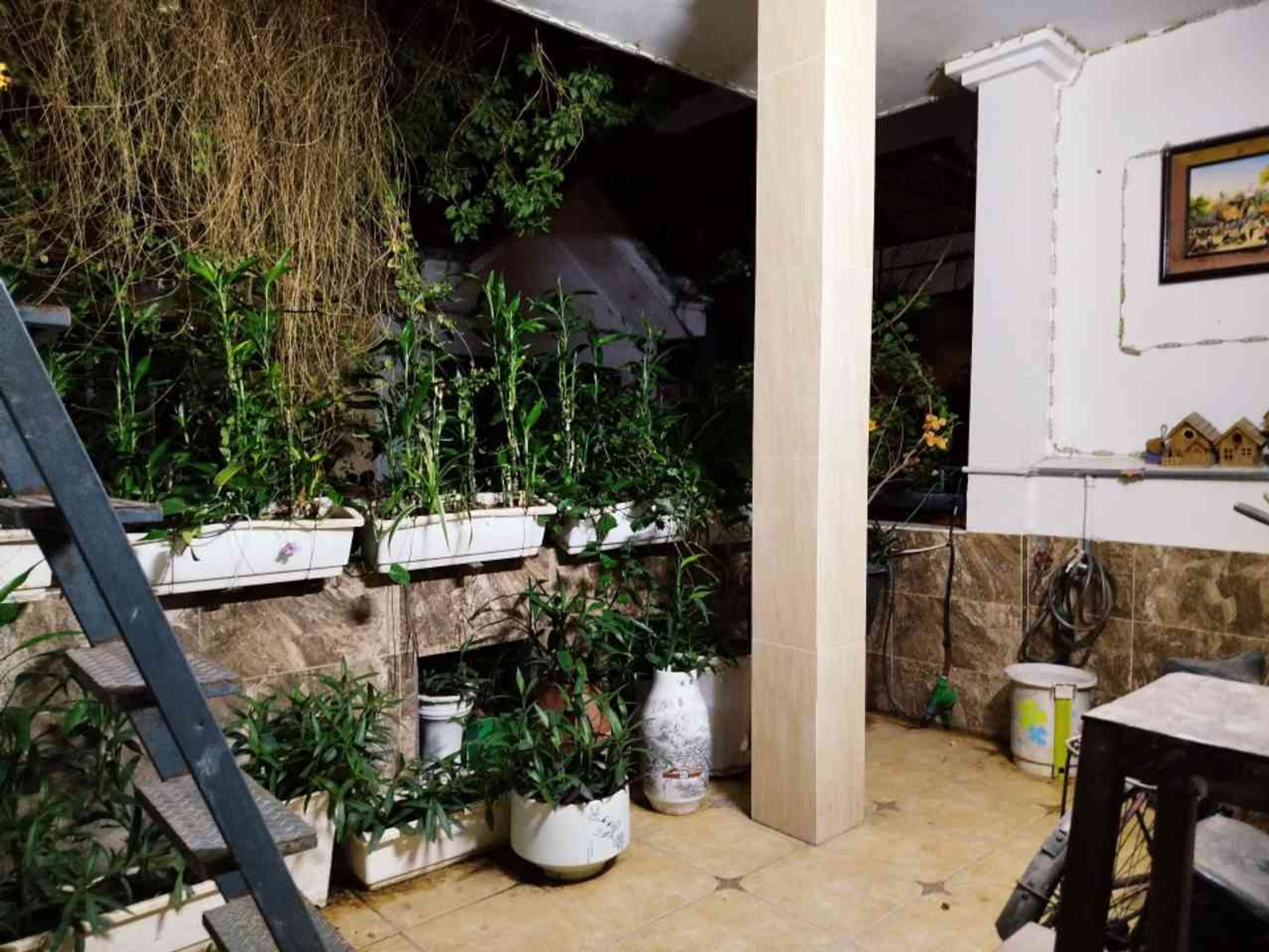 Bán nhà Định Công - diện tích 76m2 5 tầng - Ô tô tránh - giá 34,5 tỷ