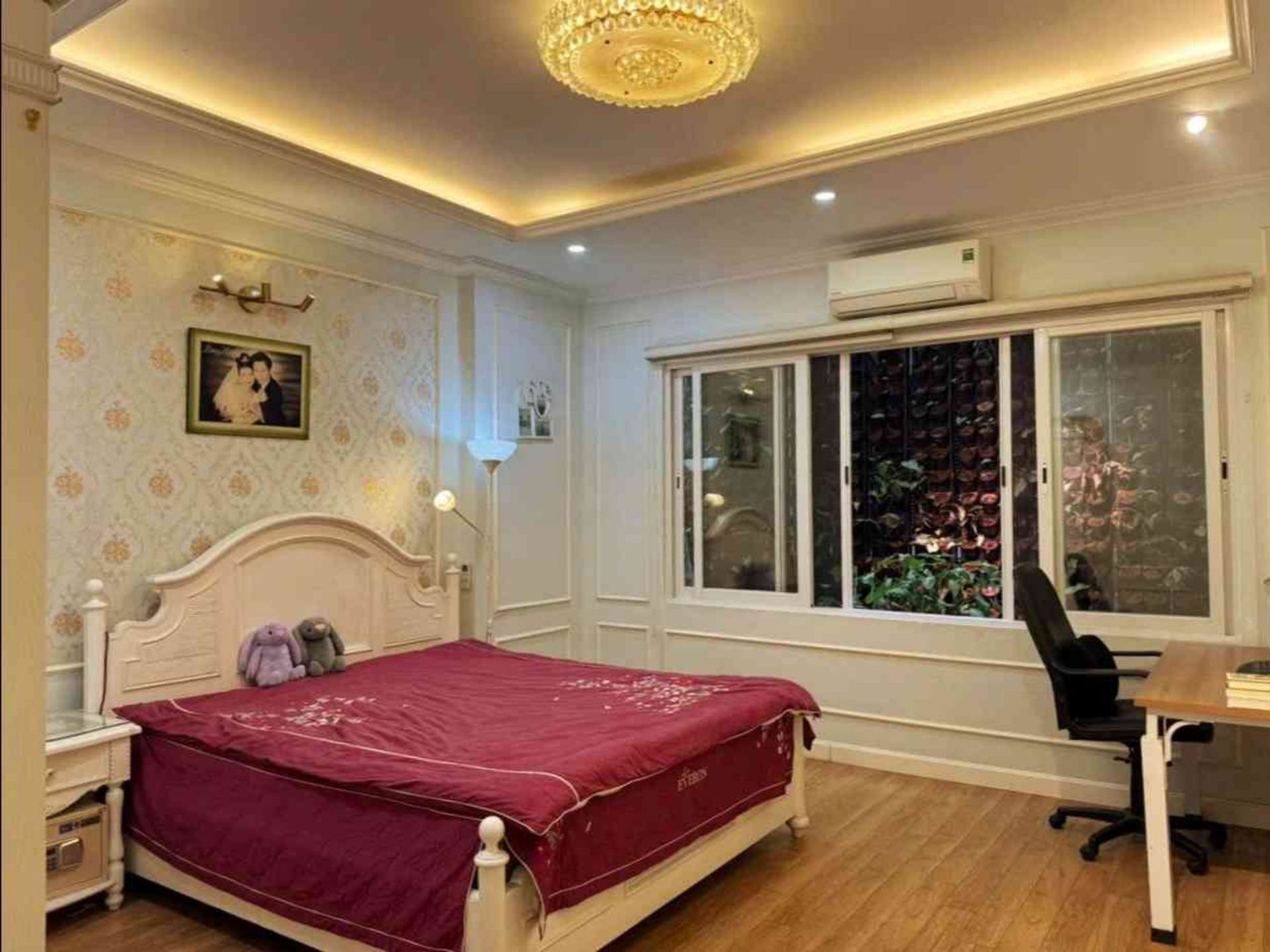 Bán nhà Định Công - diện tích 76m2 5 tầng - Ô tô tránh - giá 34,5 tỷ