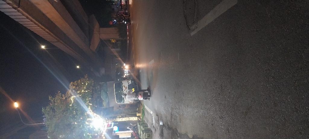 Bán nhà Yên Lãng - diện tích 75m2 3 tầng - Mặt phố kinh doanh vô đối - giá 27,2 tỷ