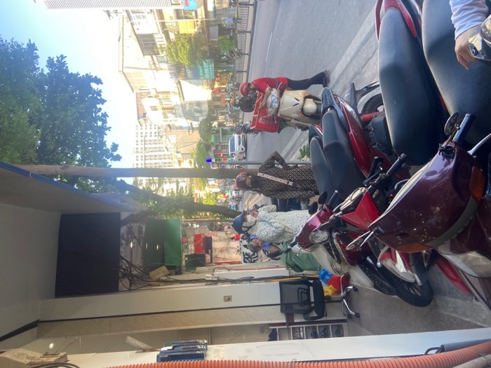 Bán nhà Tây Sơn - diện tích 127m2 3 tầng - MẶT PHỐ KINH DOANH SẦM UẤT VỈA HÈ - giá 38,5 tỷ