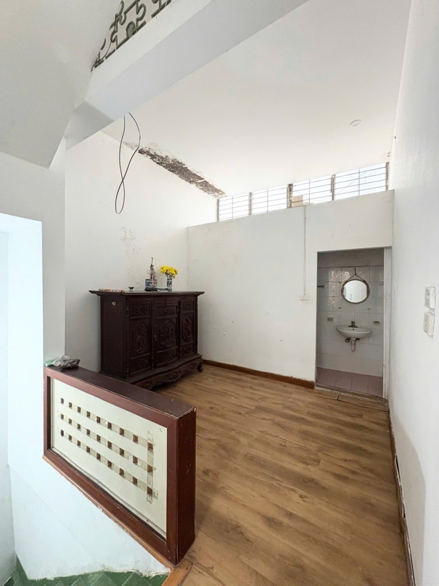 Bán nhà Trường Chinh - diện tích 32m2 4 tầng - Ô TÔ ĐỖ CỬA - giá 10 tỷ