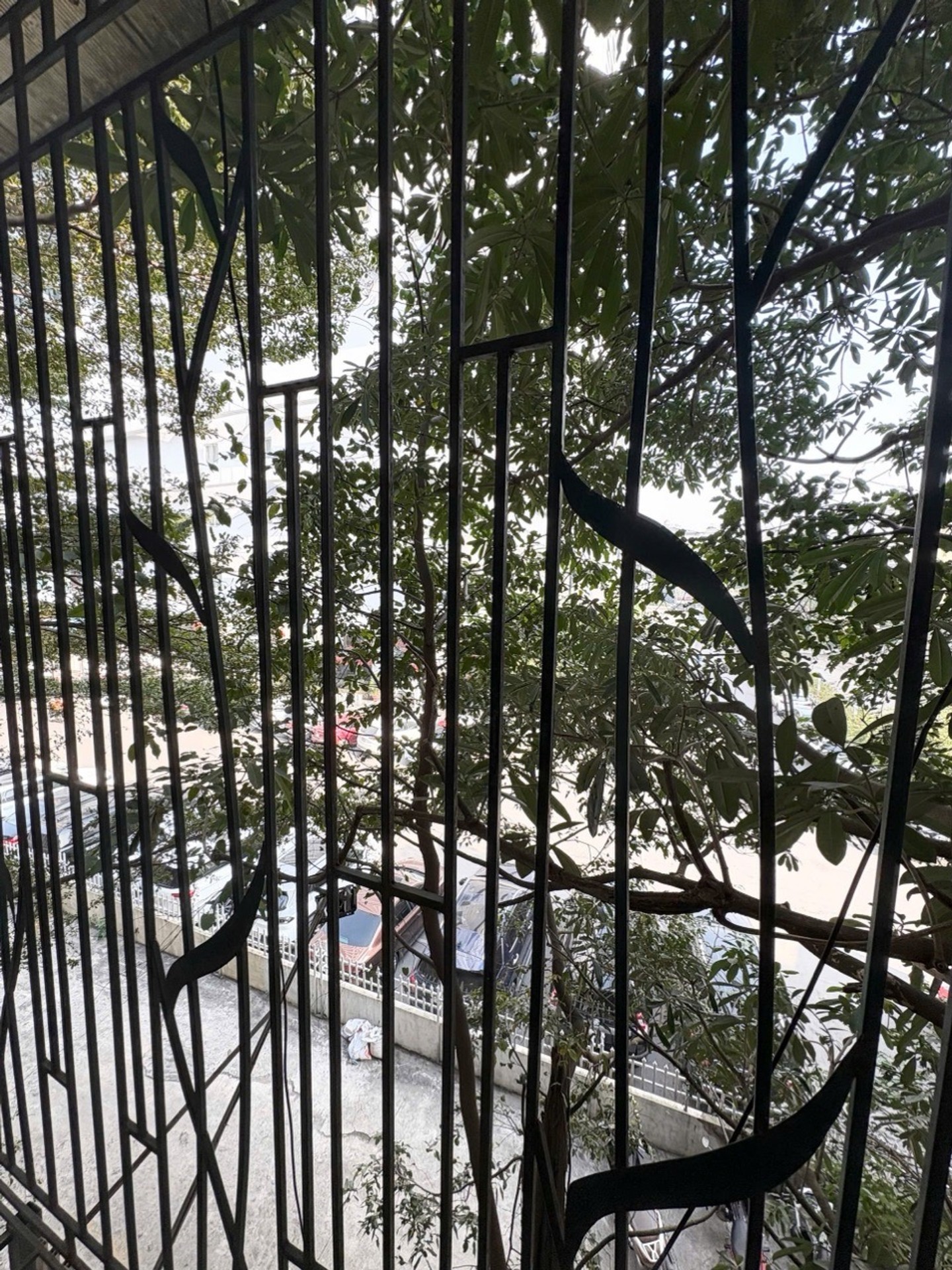 Bán nhà Trường Chinh - diện tích 32m2 4 tầng - Ô TÔ ĐỖ CỬA - giá 10 tỷ