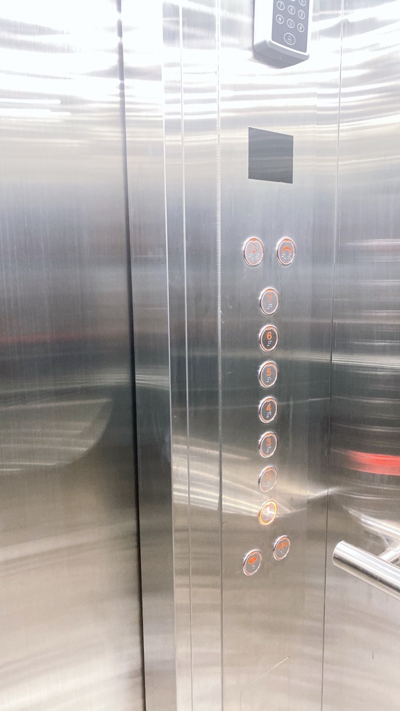 Bán nhà Giáp Nhị - diện tích 85m2 8 tầng - mặt phố đoạn đẹp nhất phố - giá 39,5 tỷ