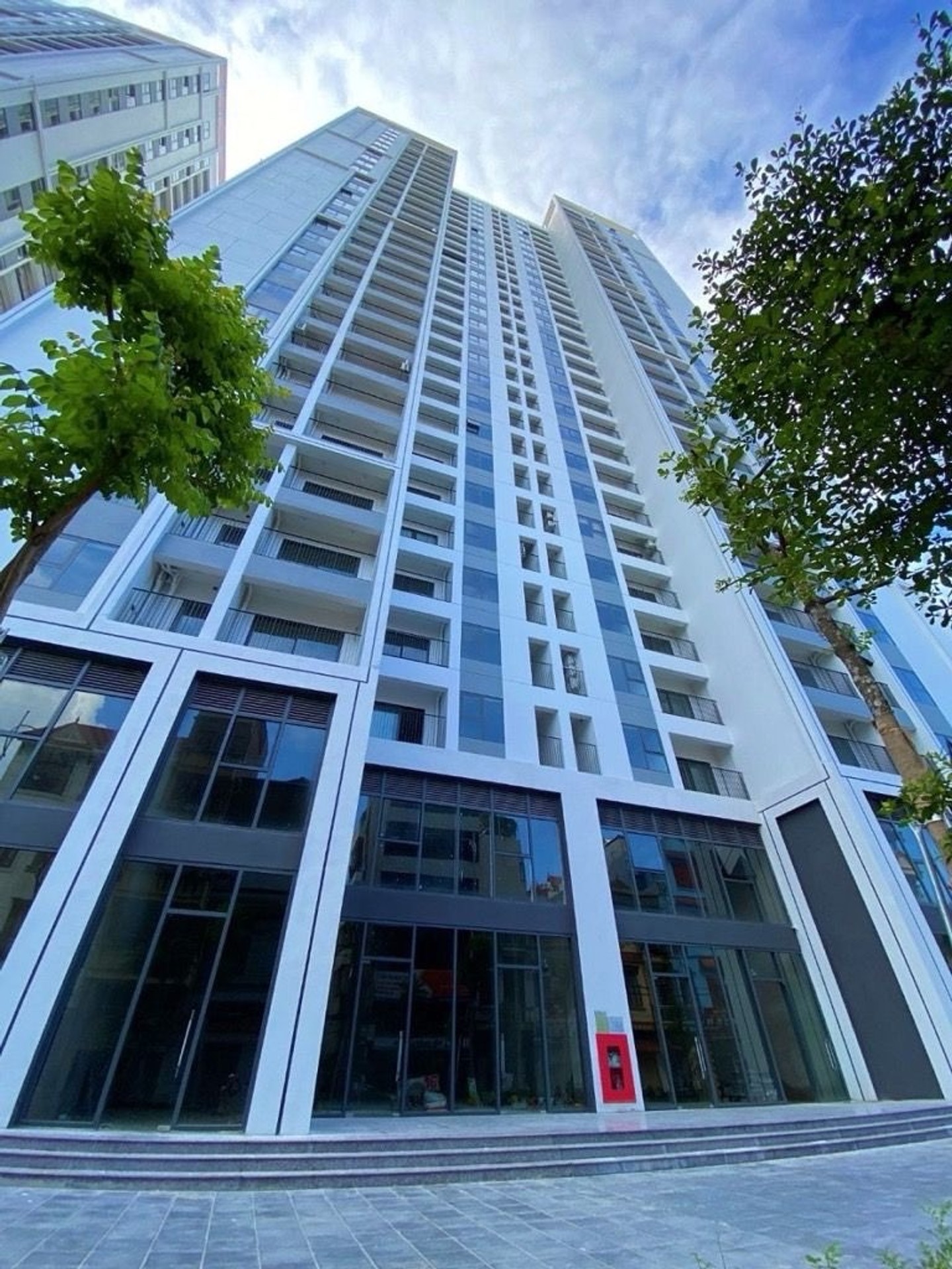 Bán nhà Hoàng Mai - diện tích 79m2 24 tầng - Sổ Đỏ Chính Chủ Sẵn Sàng Giao Dịch - giá 7,4 tỷ