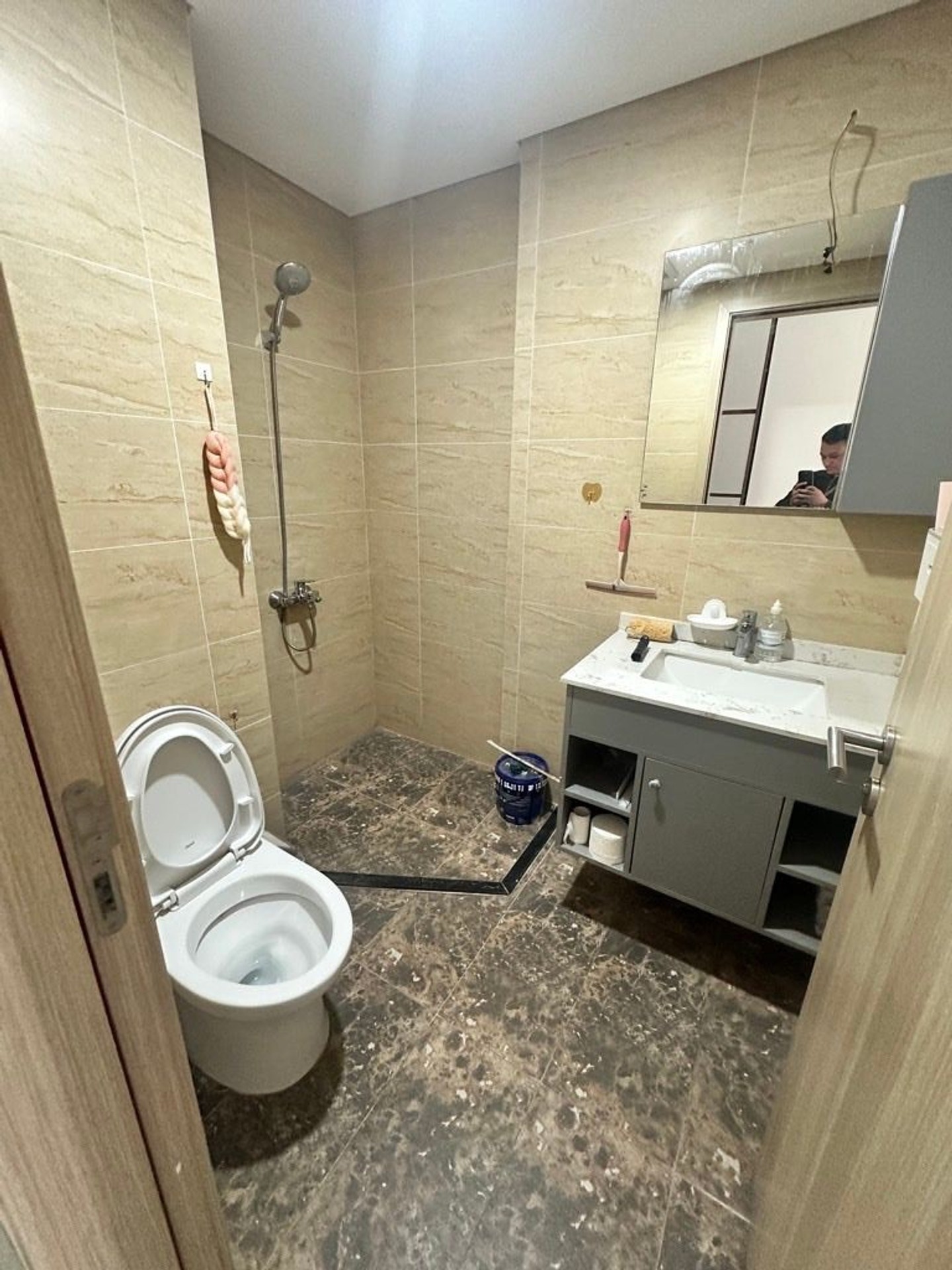 Bán nhà Hoàng Mai - diện tích 79m2 24 tầng - Sổ Đỏ Chính Chủ Sẵn Sàng Giao Dịch - giá 7,4 tỷ