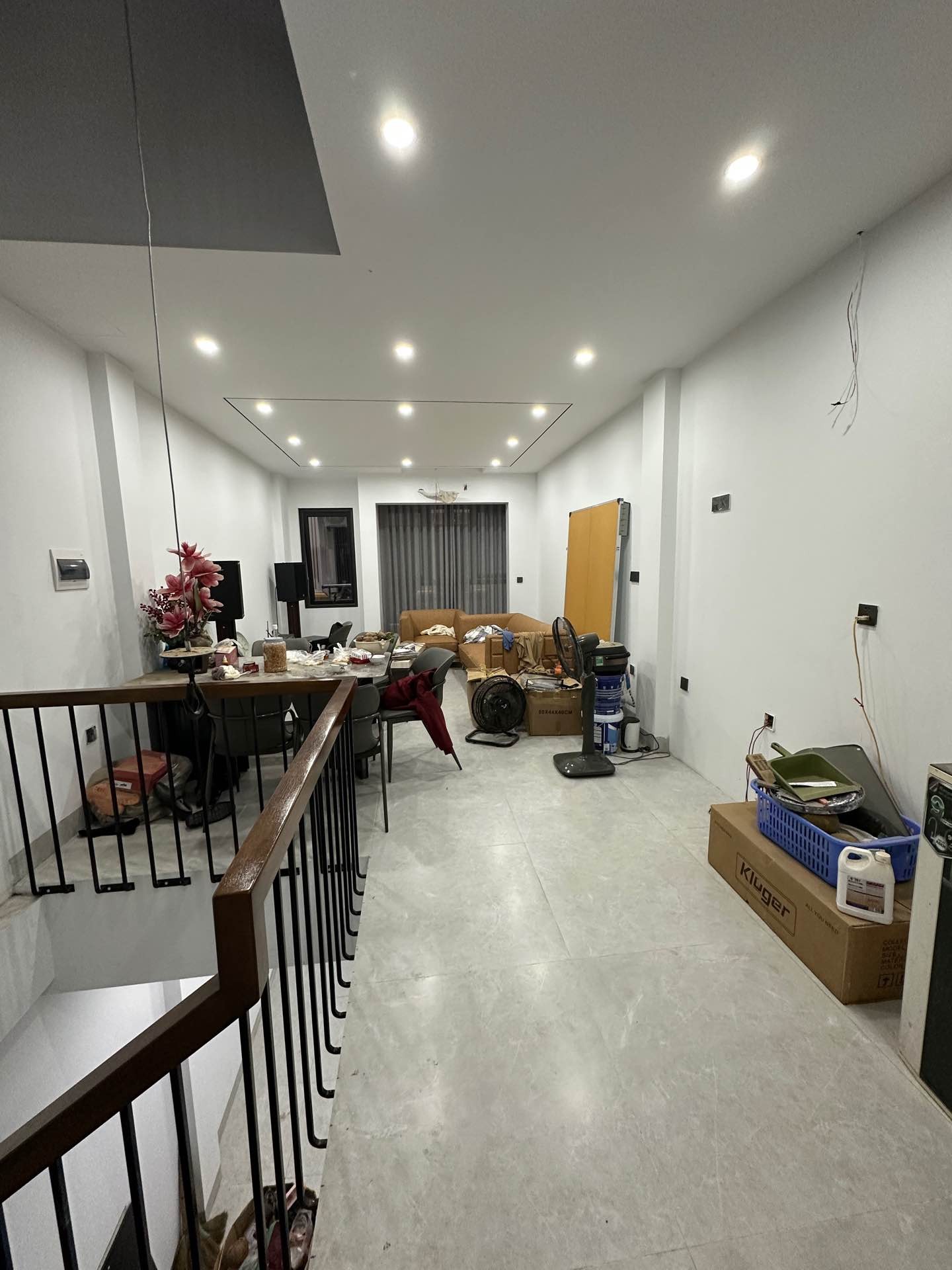 Bán nhà Nguyễn Khoái - diện tích 36m2 4 tầng - Ngõ ô tô tránh - giá 9,5 tỷ