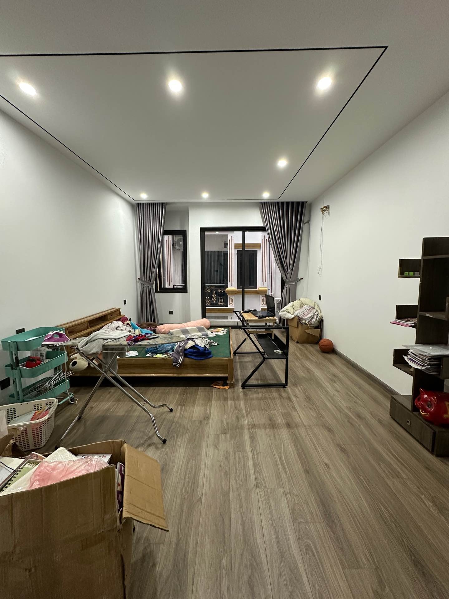 Bán nhà Nguyễn Khoái - diện tích 36m2 4 tầng - Ngõ ô tô tránh - giá 9,5 tỷ