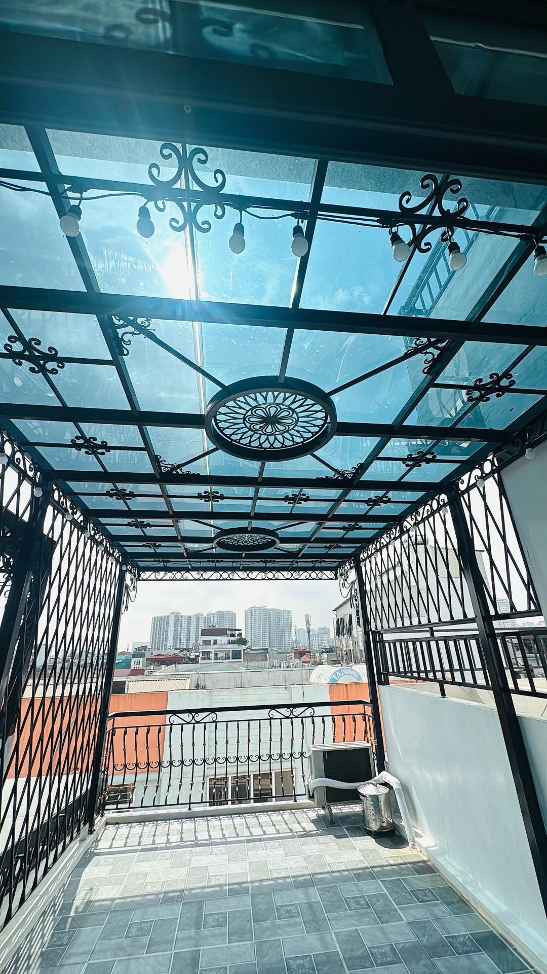 Bán nhà Kim Giang - diện tích 35m2 7 tầng - Ô tô tránh kinh doanh - giá 15,9 tỷ