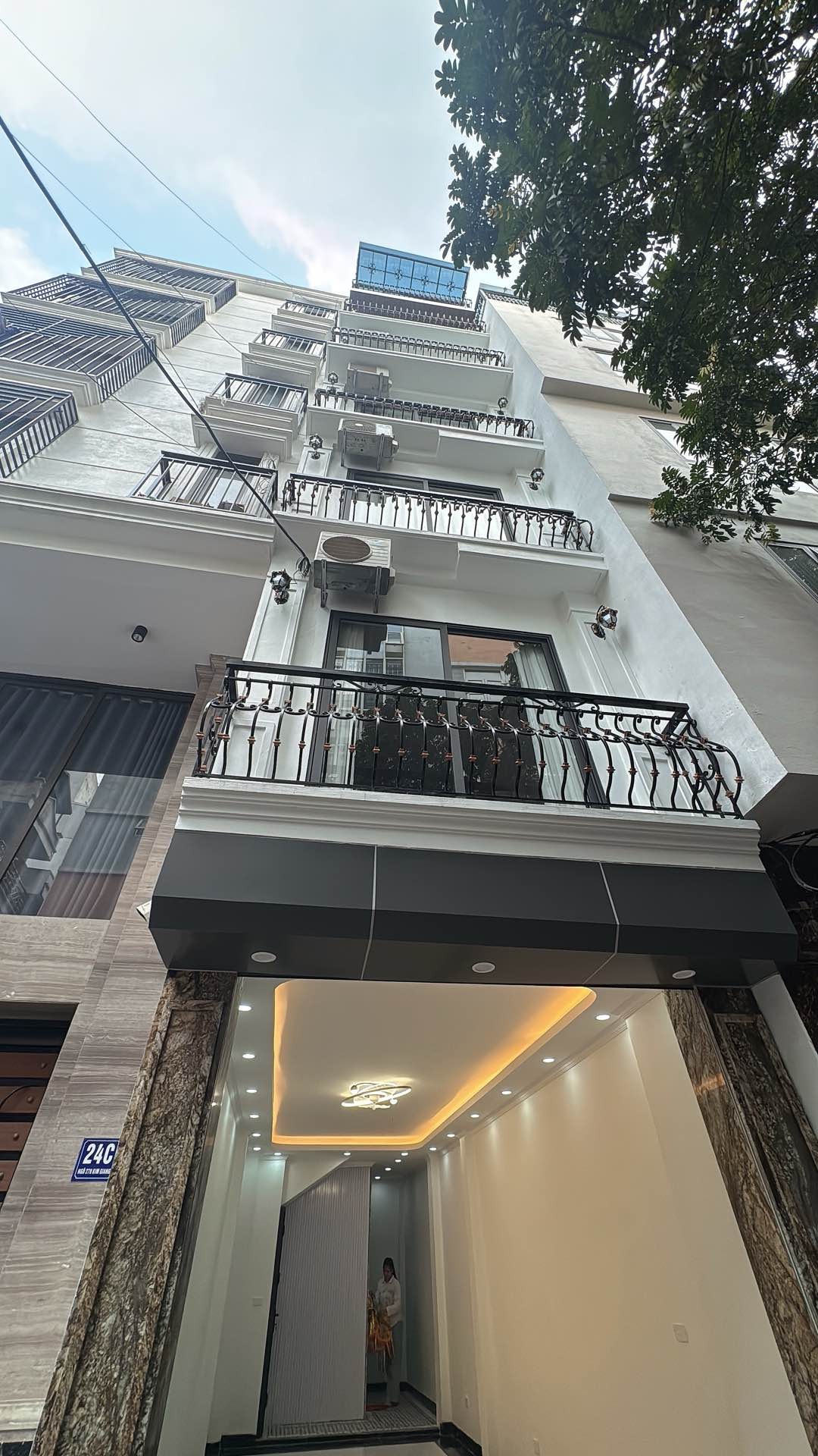 Bán nhà Kim Giang - diện tích 35m2 7 tầng - Ô tô tránh kinh doanh - giá 15,9 tỷ