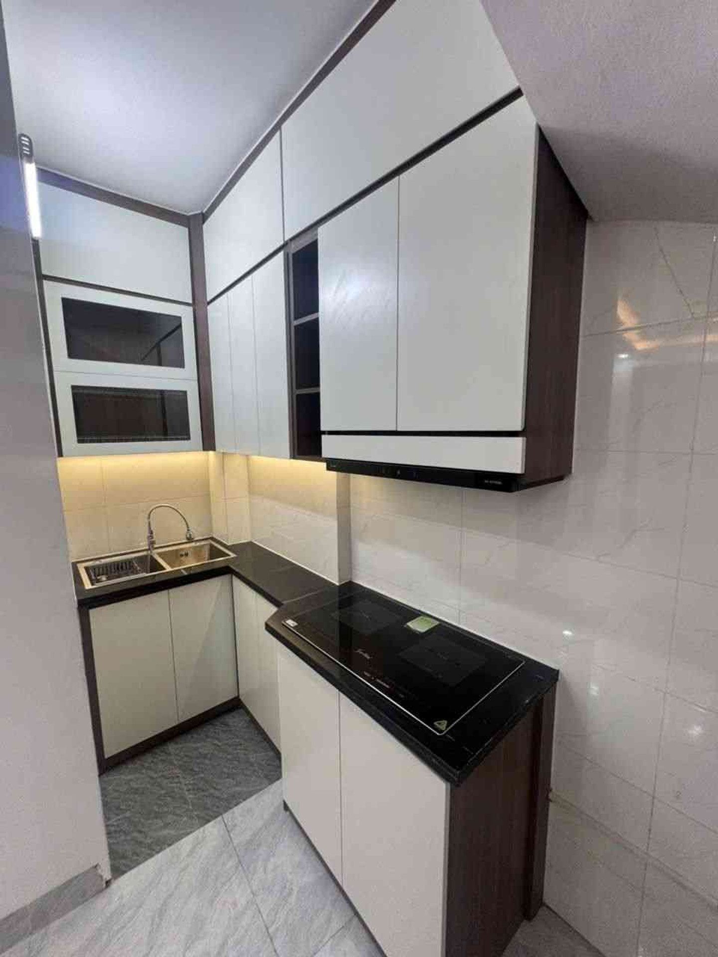 Bán nhà Vĩnh Hưng - diện tích 20m2 4 tầng - Nhà đẹp hiếm có - giá 6,5 tỷ