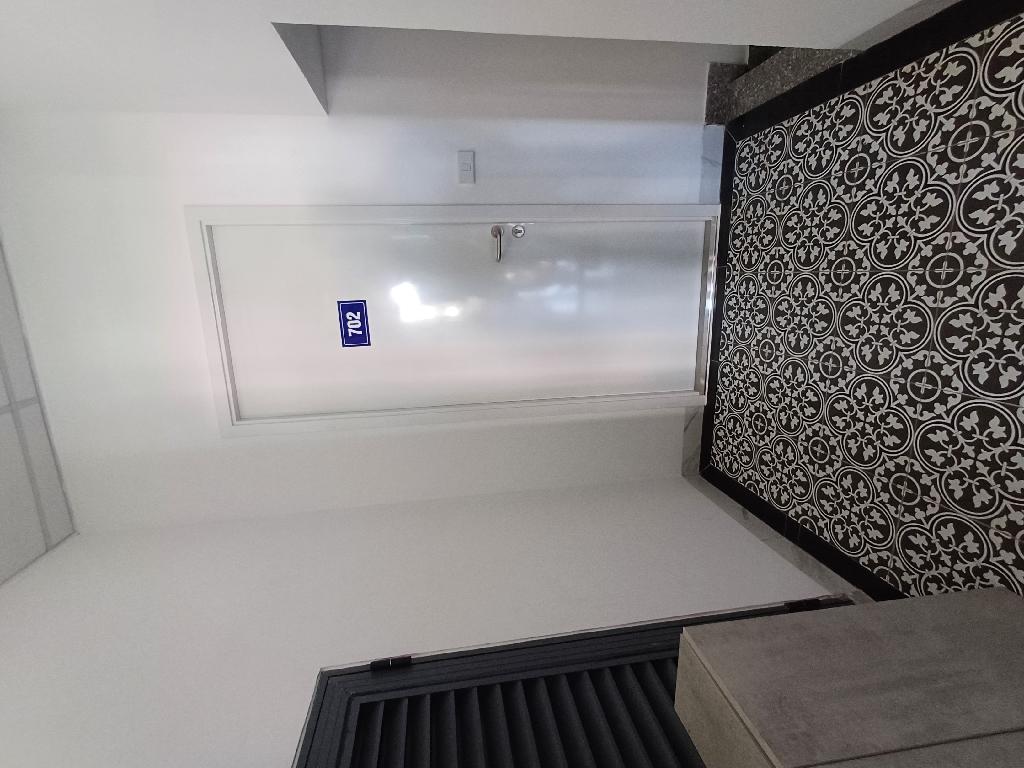 Bán nhà Yên Lạc - diện tích 70m2 7 tầng - Mặt Tiền Đẹp - giá 28 tỷ