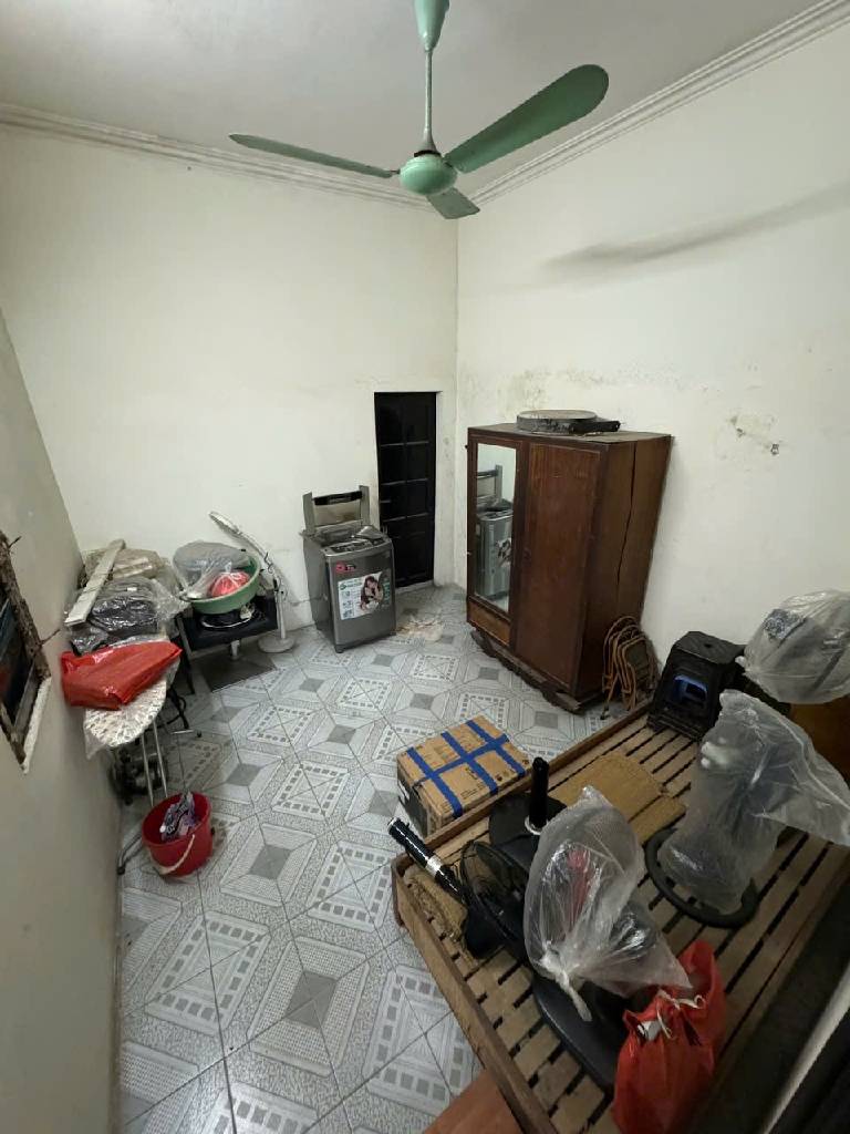 Bán nhà Trần Quý Cáp - diện tích 109.9m2 3 tầng - Ngõ thông, ô tô, kinh doanh nhộn nhịp - giá 27,6 tỷ