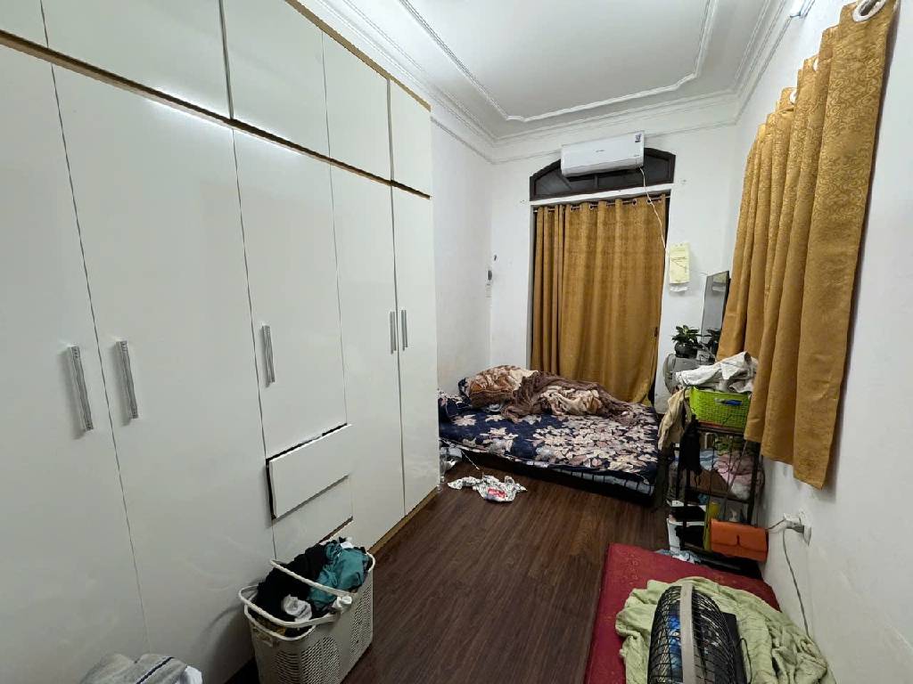 Bán nhà Trần Quý Cáp - diện tích 109.9m2 3 tầng - Ngõ thông, ô tô, kinh doanh nhộn nhịp - giá 27,6 tỷ