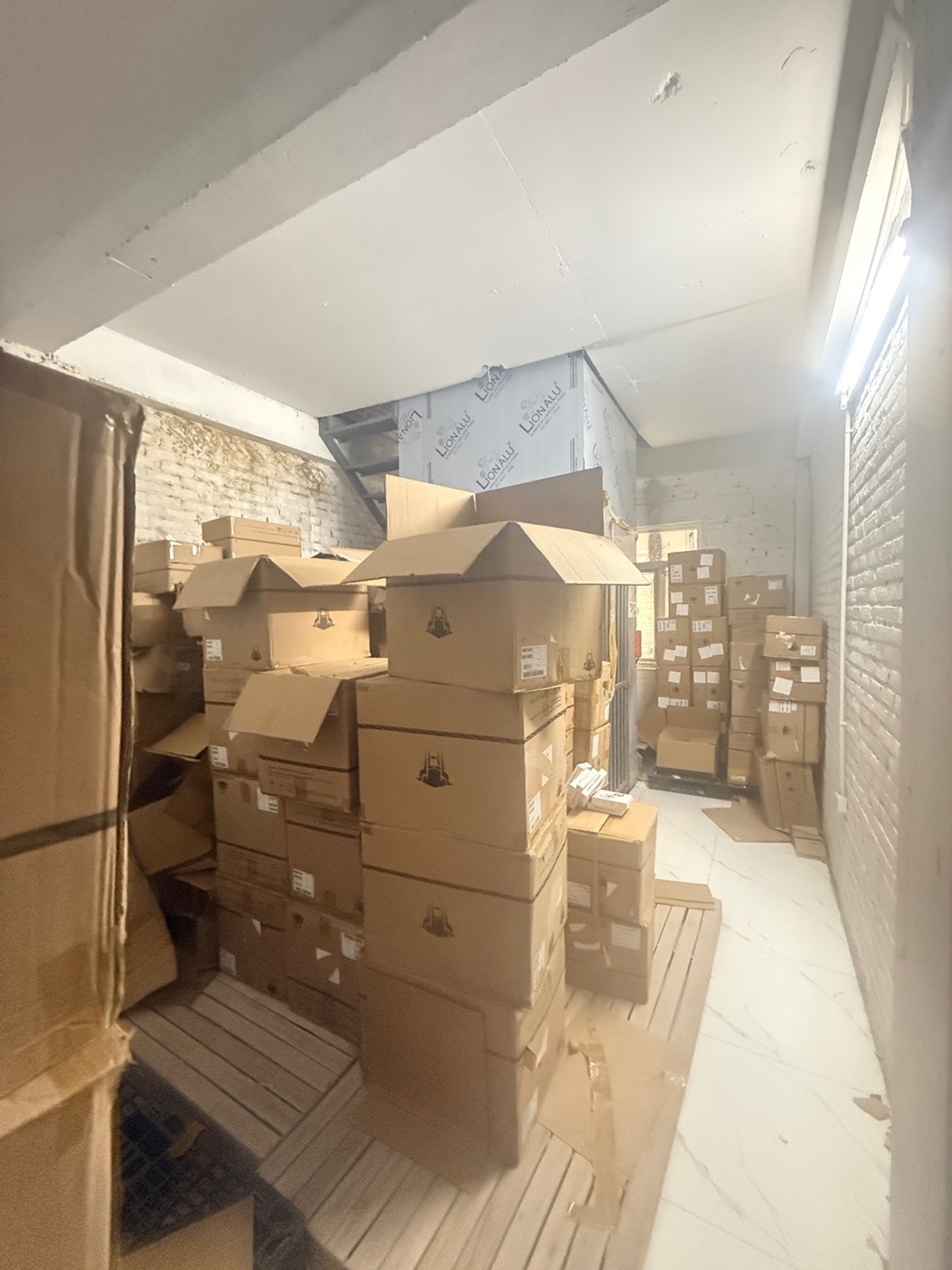 Bán nhà Tam Trinh - diện tích 65m2 5 tầng - Kinh doanh sầm uất - giá 23 tỷ