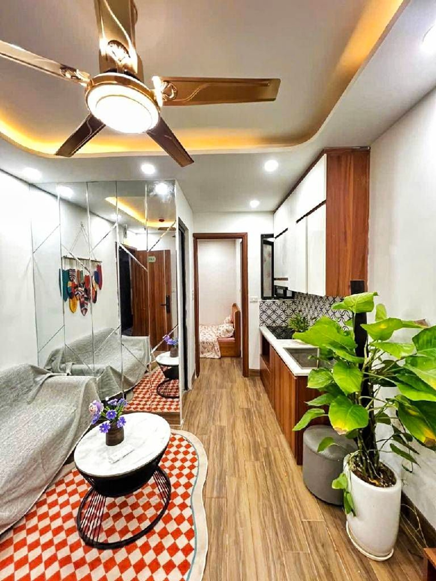 Bán nhà Hoàng Mai - diện tích 50m2 1 tầng - Thang máy - giá 2,5 tỷ