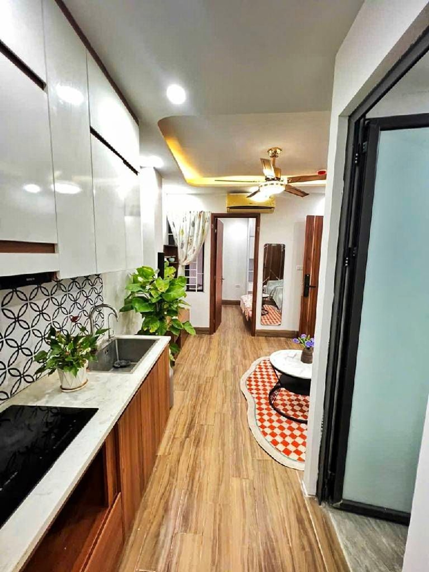 Bán nhà Hoàng Mai - diện tích 50m2 1 tầng - Thang máy - giá 2,5 tỷ