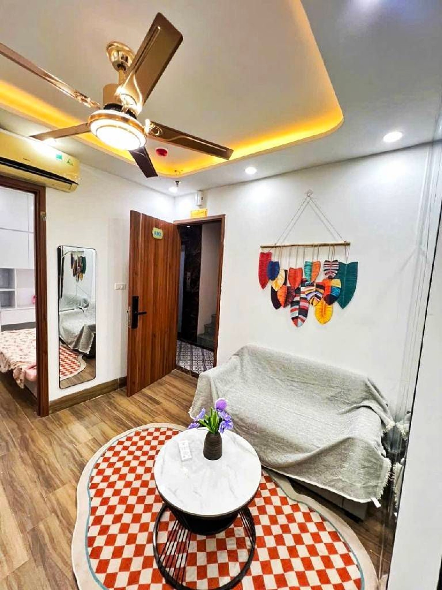 Bán nhà Hoàng Mai - diện tích 50m2 1 tầng - Thang máy - giá 2,5 tỷ