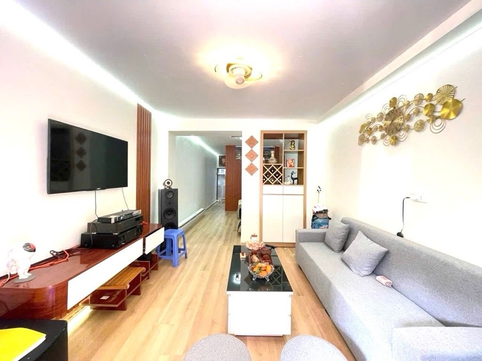 Bán nhà Phố 8/3 - diện tích 40m2 1 tầng - Nhà nhỏ xinh nhiều khách - giá 3,9 tỷ