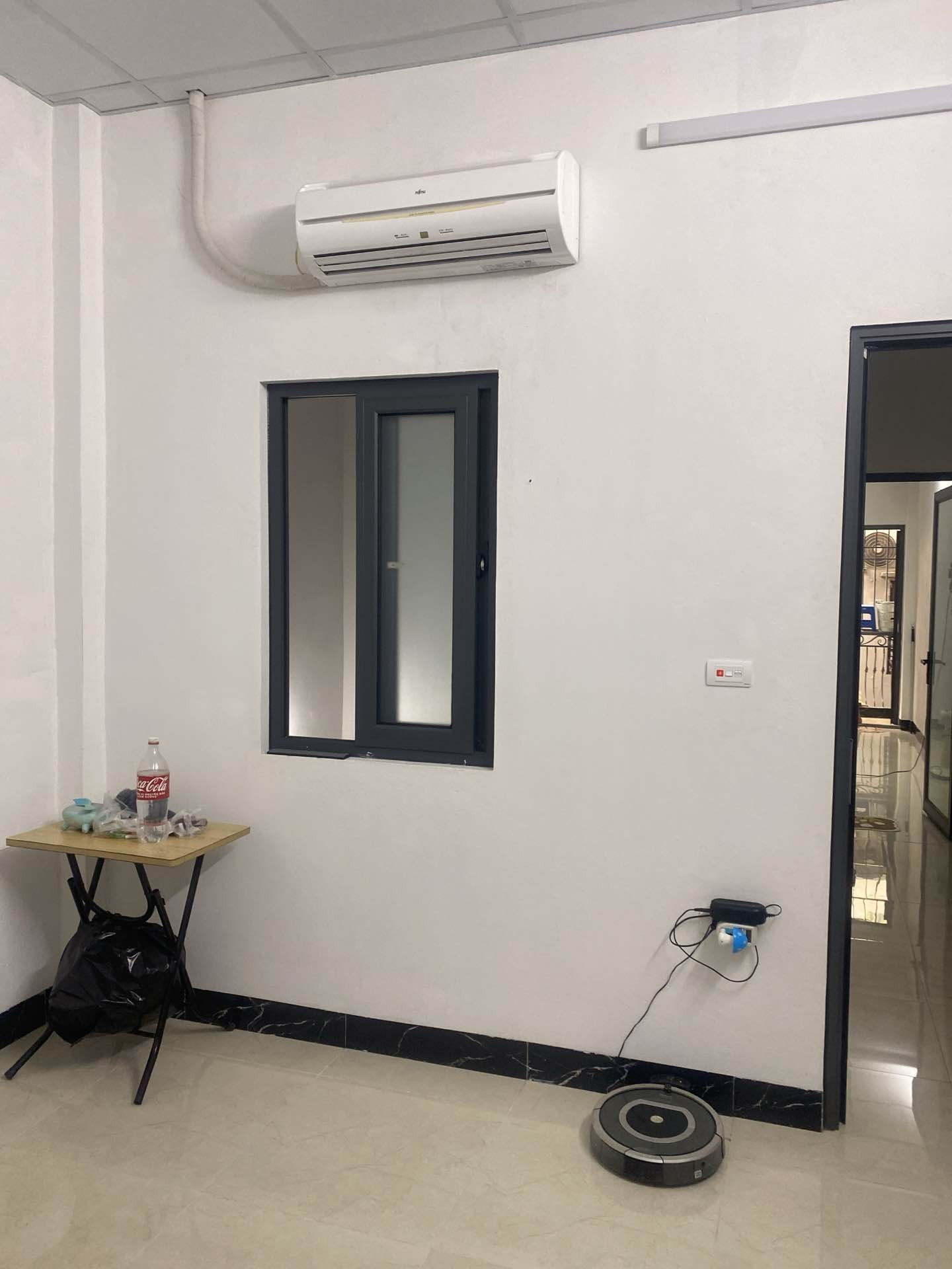 Bán nhà Định Công Thượng - diện tích 45m2 2 tầng - Ngõ thông gần trường - giá 3,25 tỷ