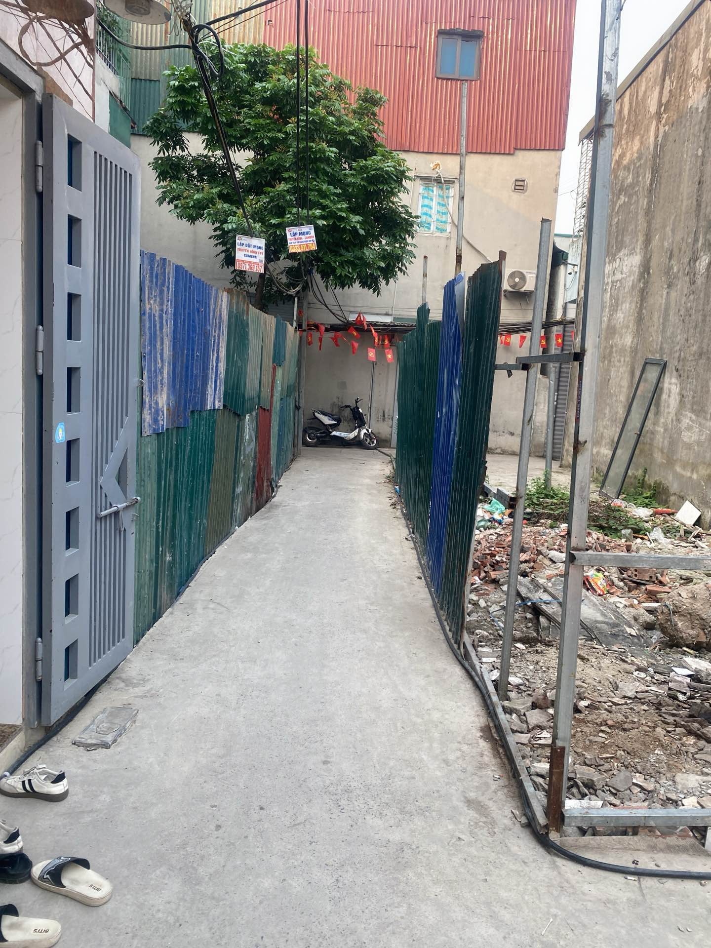Bán nhà Định Công Thượng - diện tích 45m2 2 tầng - Ngõ thông gần trường - giá 3,25 tỷ