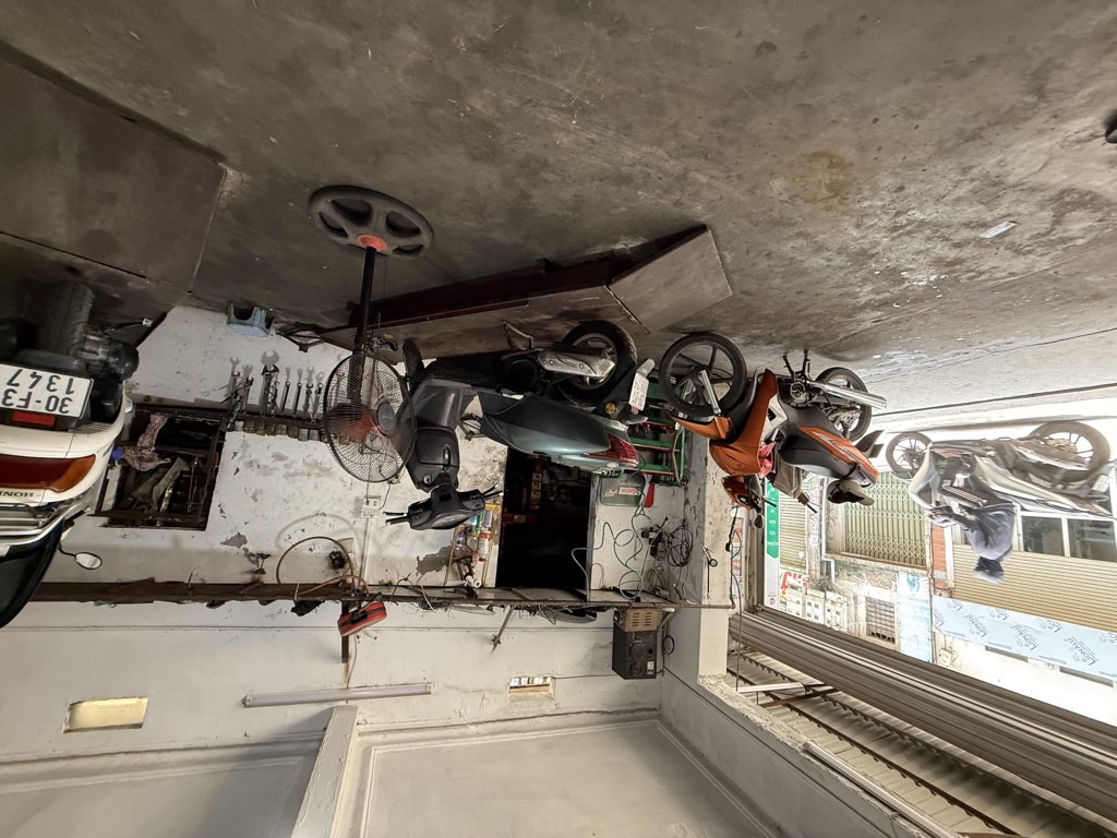 Bán nhà Định Công Thượng - diện tích 150m2 1 tầng - MẶT PHỐ KINH DOANH - giá 38,5 tỷ